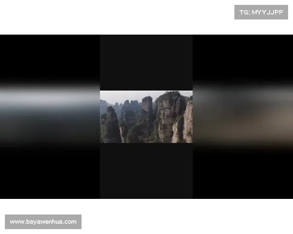 斯卢茨基晒游玩张家界视频惊叹阿凡达山自然奇迹景观让人震撼 斯卢茨基晒游玩张家界视频惊叹阿凡达山自然奇迹景观让人震撼